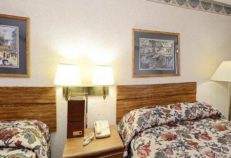 The Sanford Inn الغرفة الصورة